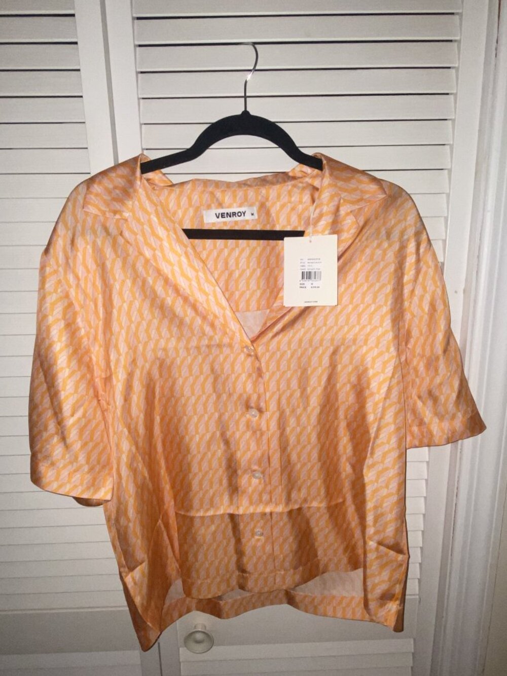 NWT Venroy 100% Silk Camp Collar Shirt